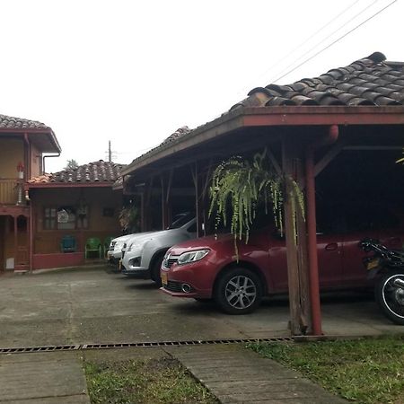 Filandia - Finca Rural La Guadalupana Hotel ภายนอก รูปภาพ