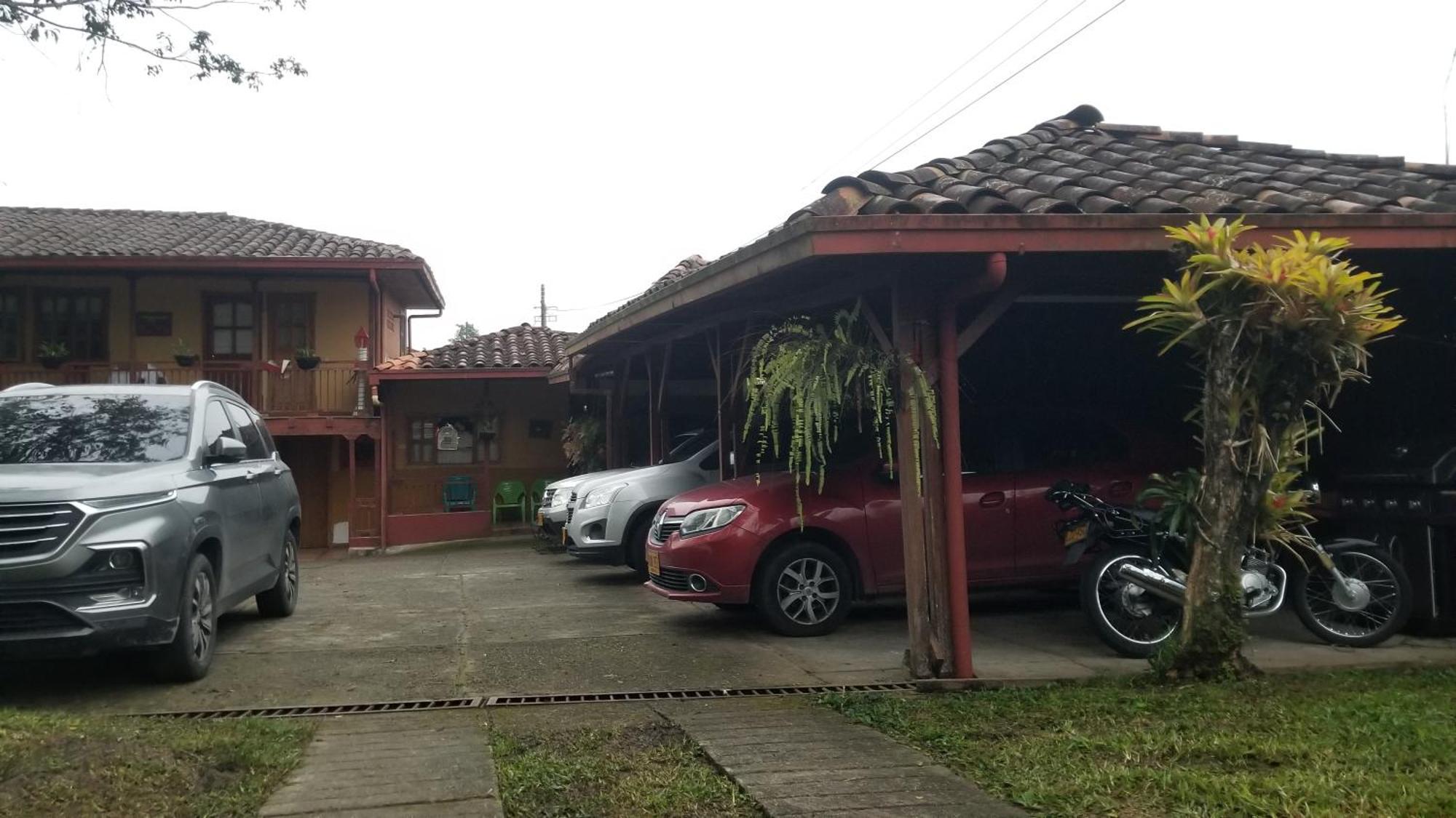 Filandia - Finca Rural La Guadalupana Hotel ภายนอก รูปภาพ