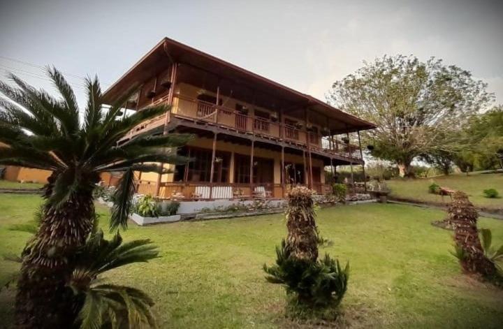 Filandia - Finca Rural La Guadalupana Hotel ภายนอก รูปภาพ
