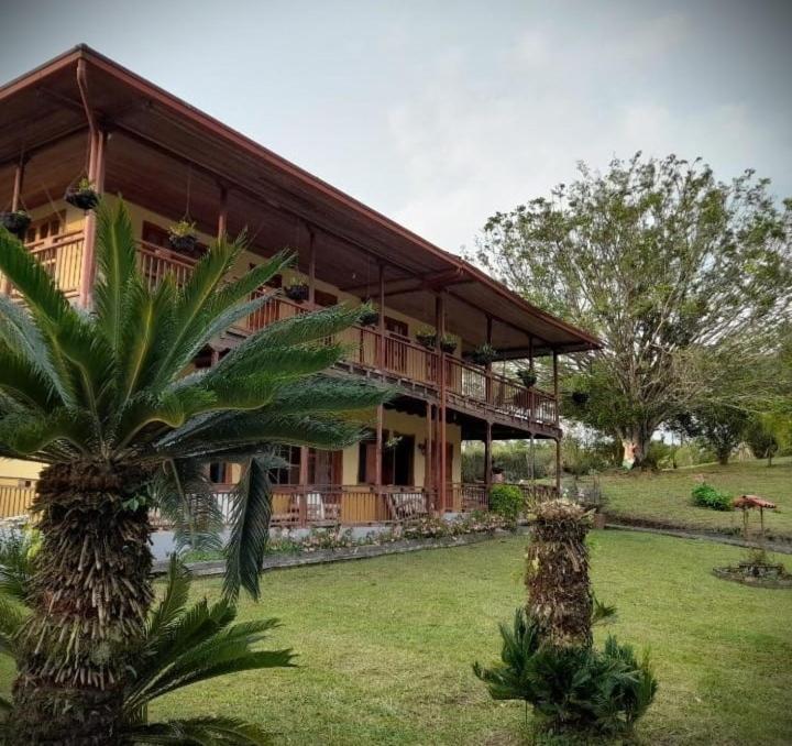 Filandia - Finca Rural La Guadalupana Hotel ภายนอก รูปภาพ