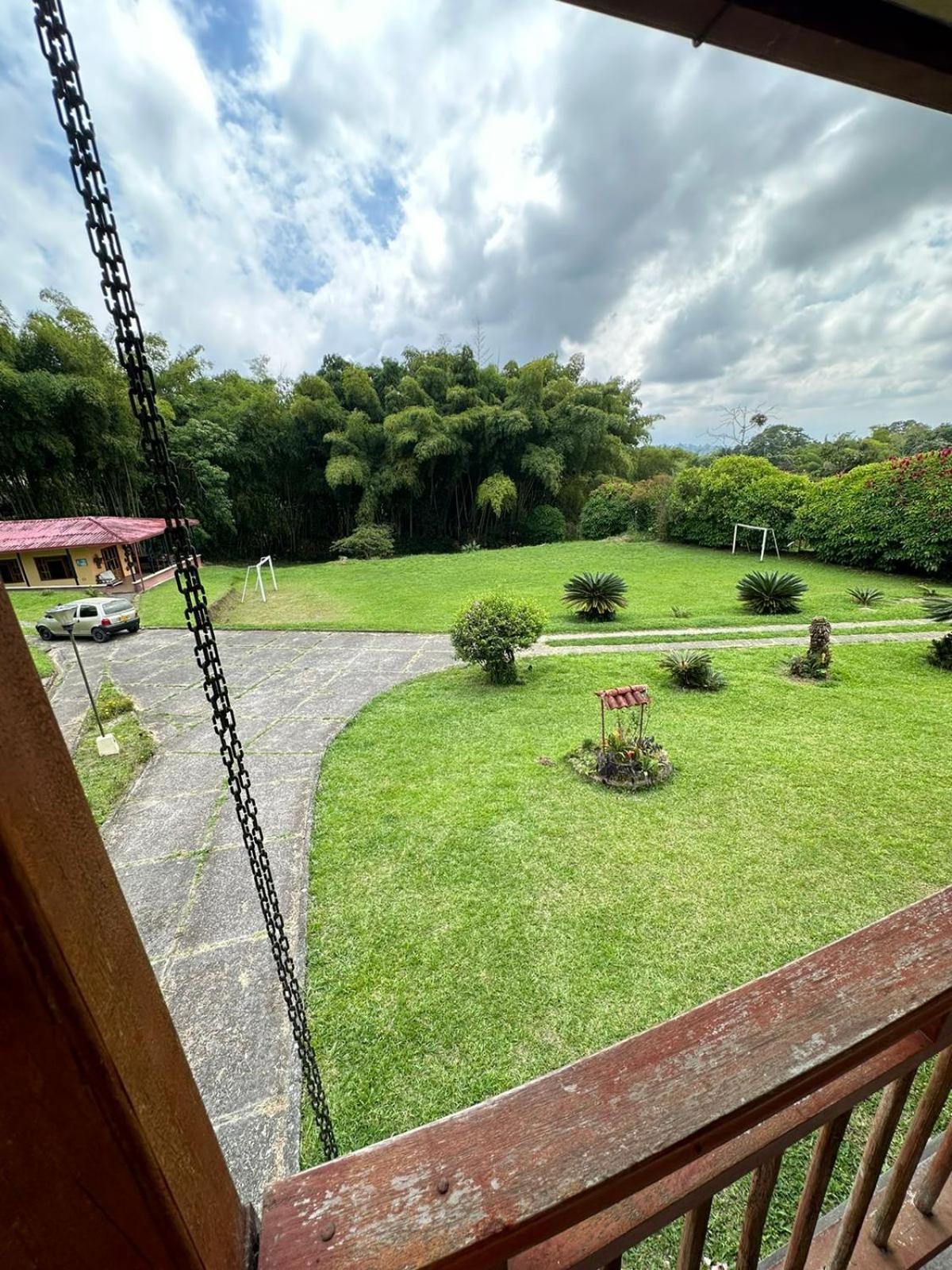Filandia - Finca Rural La Guadalupana Hotel ภายนอก รูปภาพ